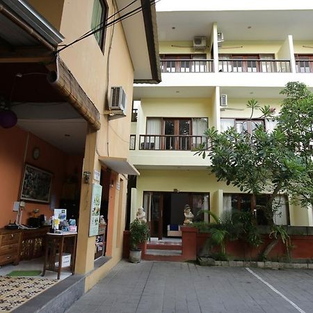 Reddoorz @ Pantai Cemara Sanur Hotel Ngoại thất bức ảnh